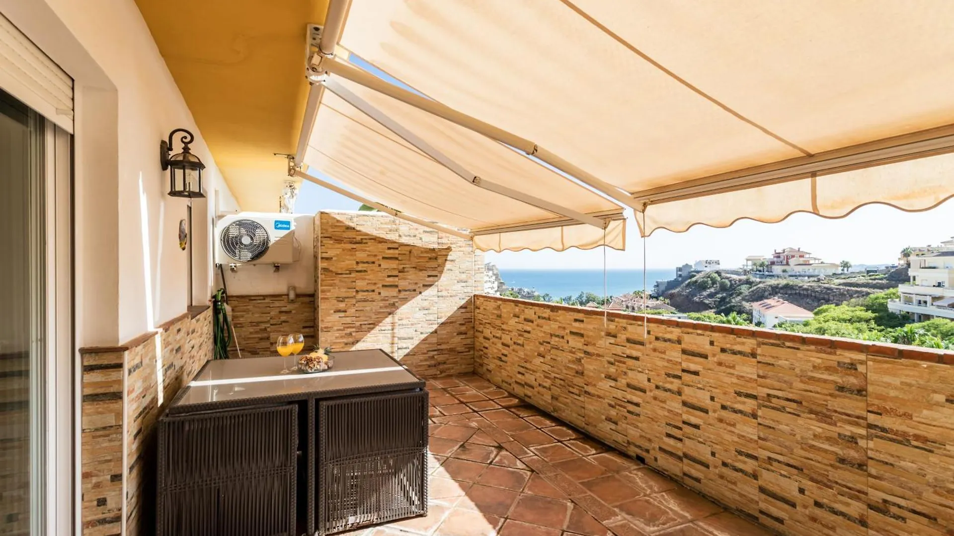 Sur Suites Torrequebrada Benalmadena Apartment