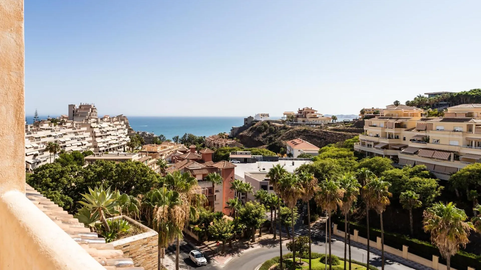Sur Suites Torrequebrada Benalmadena Apartment